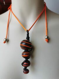 Collier " Éclipse de Feu"