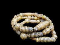 Bracelet Tribal Éclats d'Ébène – 3 Rangs