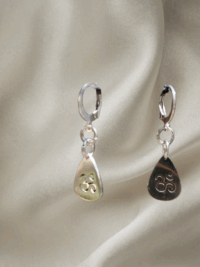 Boucles d'oreilles "Symbole Om"