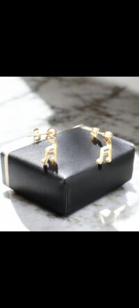 Boucles d'oreilles "Note de musique dorées" – Image 2