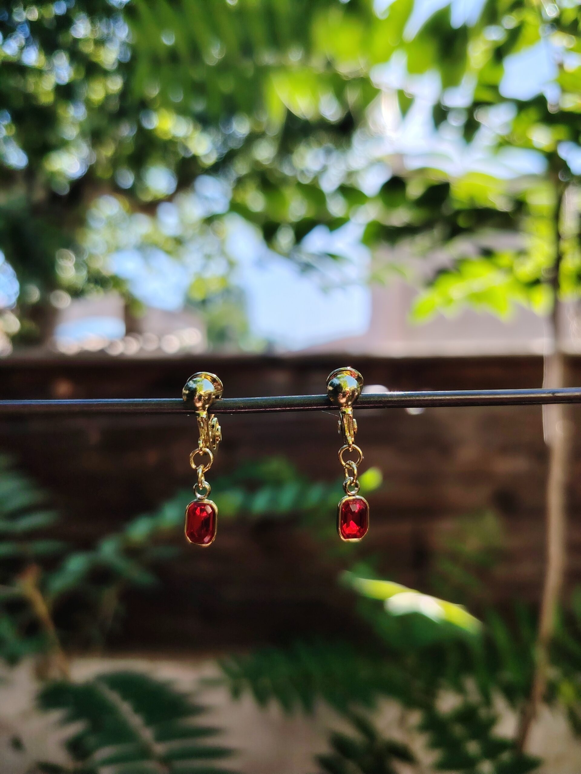 Boucles d’oreilles clips “Ruby Élégance” – Image 6